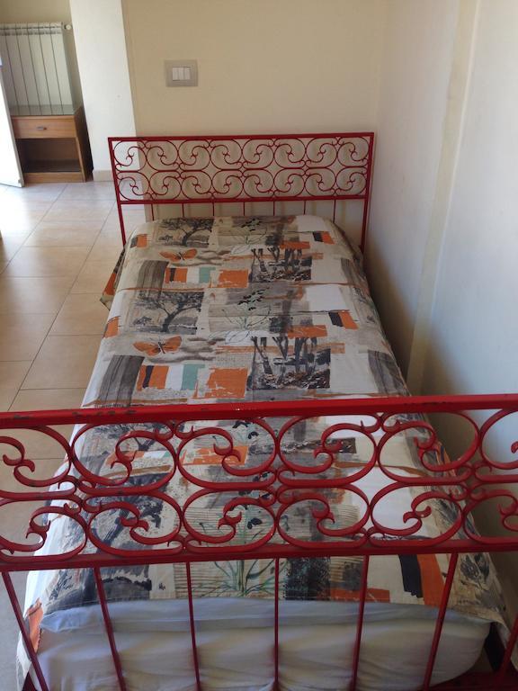 Albergo La Perla Каляри Екстериор снимка