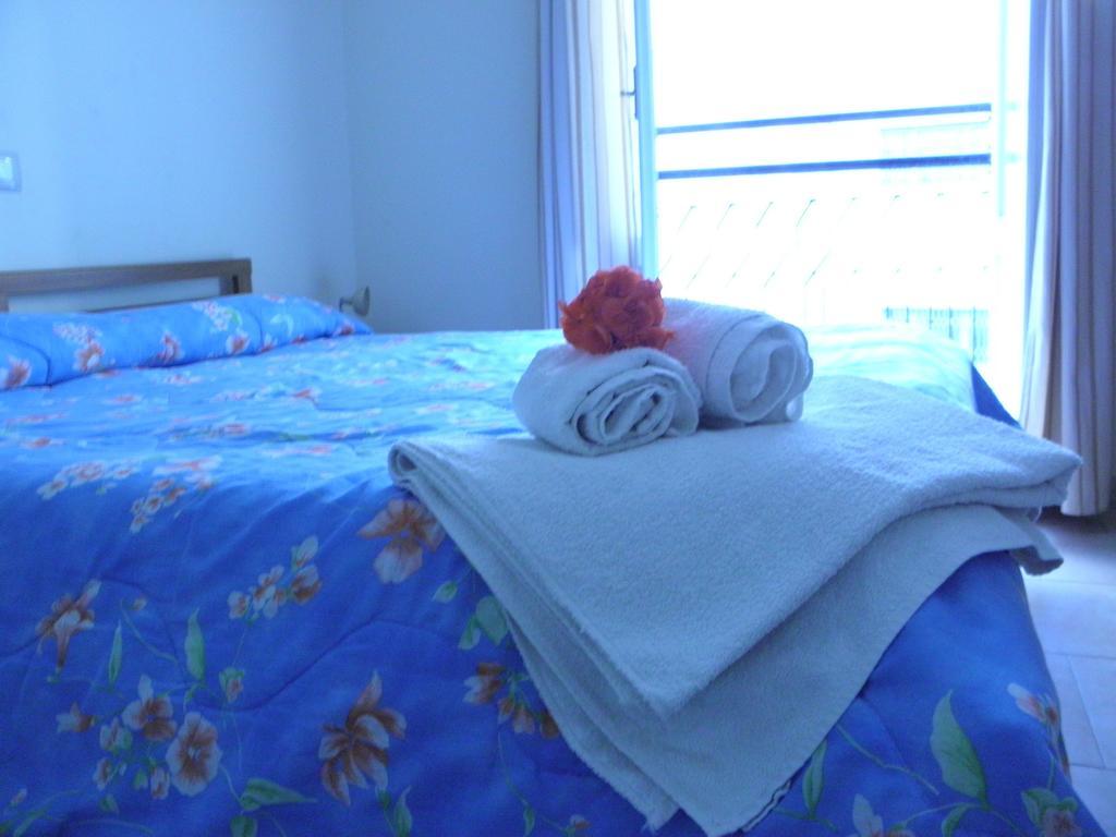 Albergo La Perla Каляри Екстериор снимка
